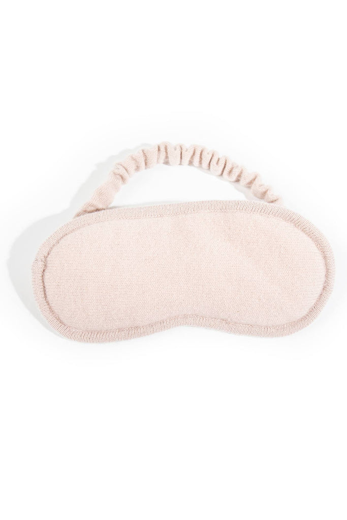 THE CASHMERE TRAVEL SET