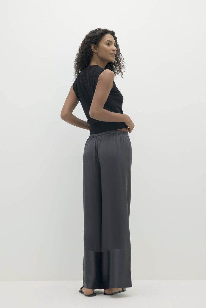 SYLVIE CASHMERE SWEATER VEST