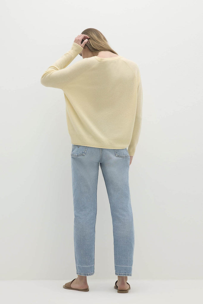 HARLYN V-NECK CASHMERE SWEATER