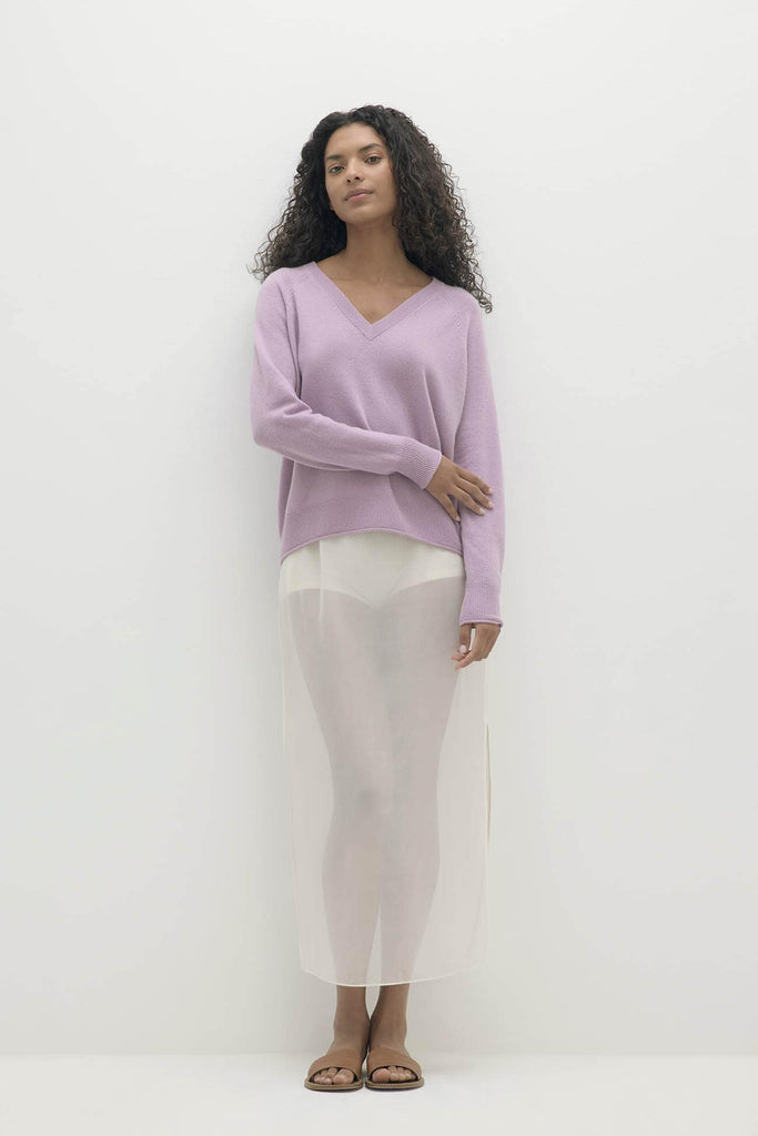 HARLYN V-NECK CASHMERE SWEATER