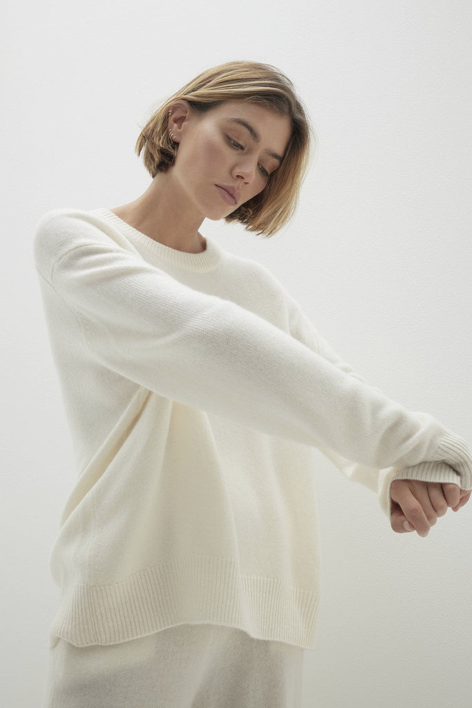 KAIA CREWNECK CASHMERE SWEATER